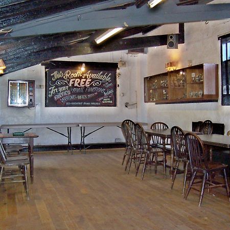 מלון Ash  The Lion Brewery מראה חיצוני תמונה